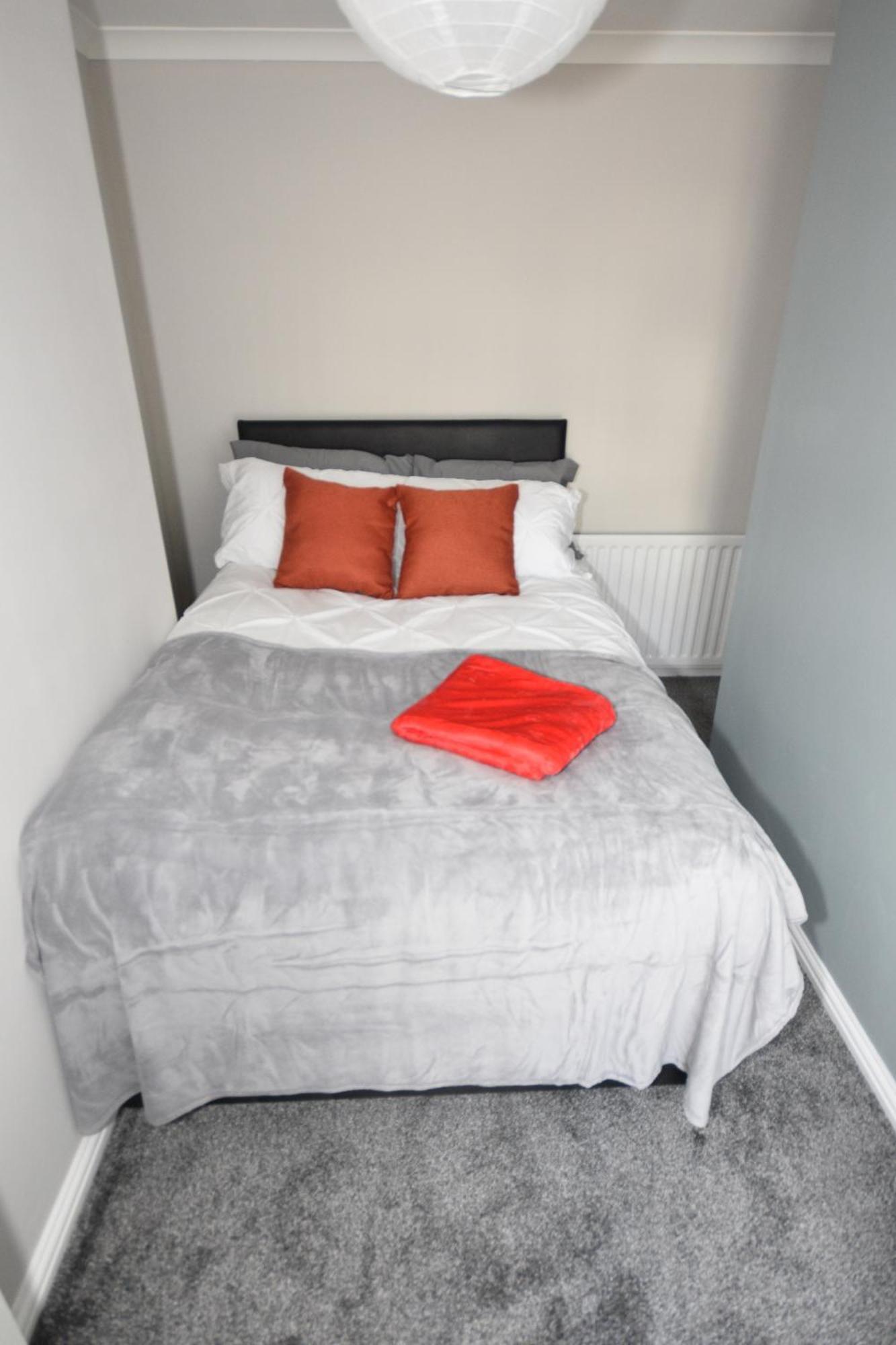 Townhouse @ Penkhull New Road Stoke Hotell Exteriör bild