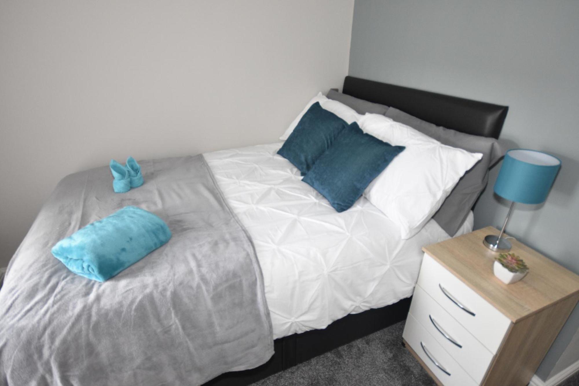 Townhouse @ Penkhull New Road Stoke Hotell Exteriör bild